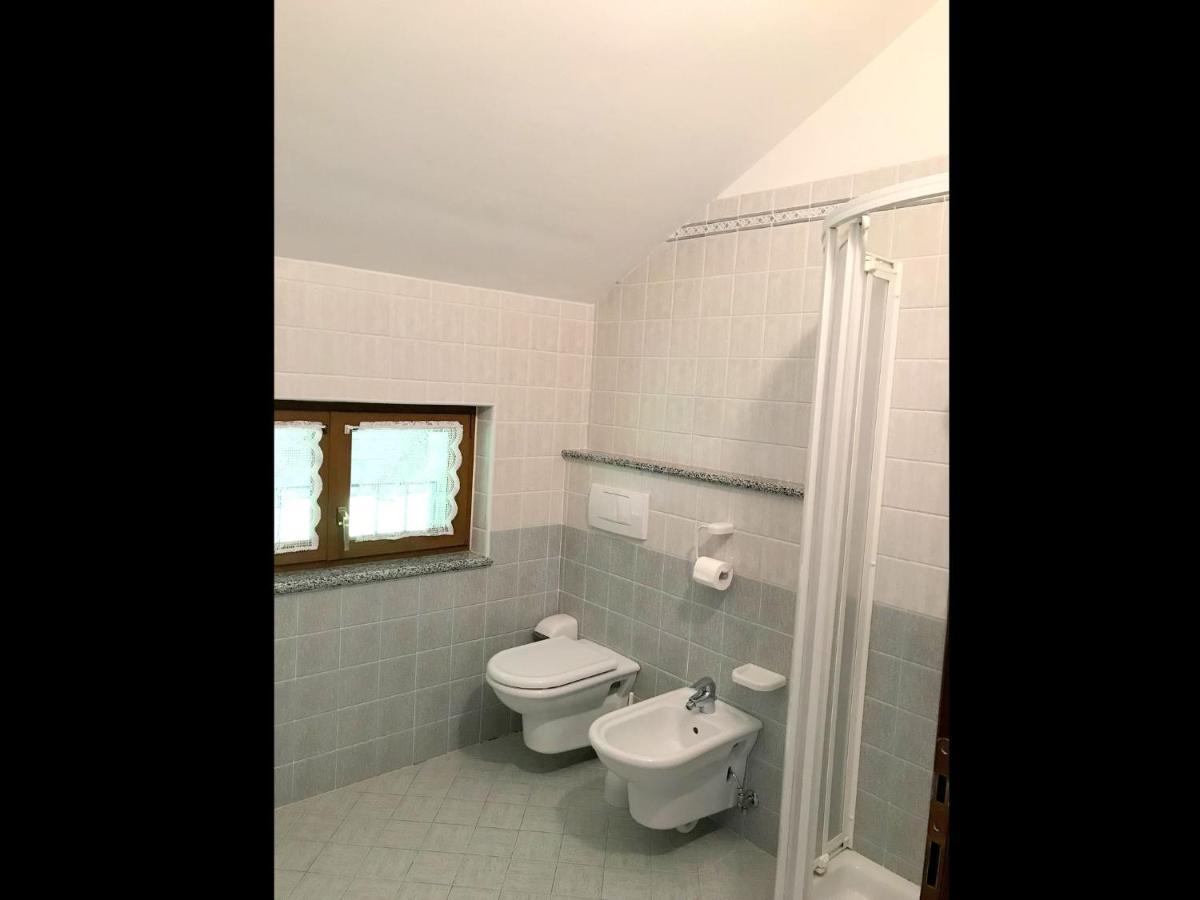 Belvilla By Oyo Villa Etti Bilo - Fronte Lago Молино-ди-Ледро Экстерьер фото