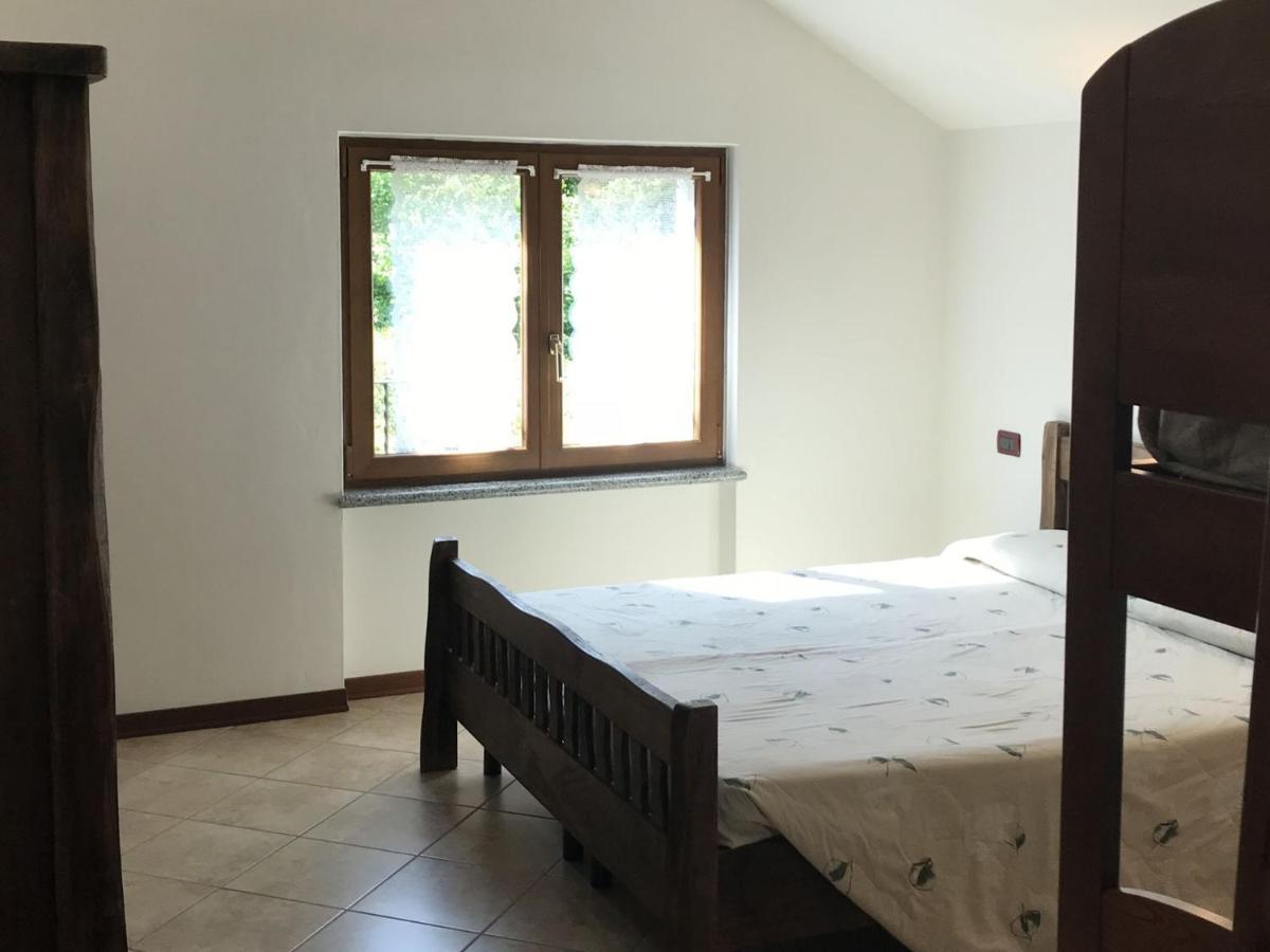 Belvilla By Oyo Villa Etti Bilo - Fronte Lago Молино-ди-Ледро Экстерьер фото