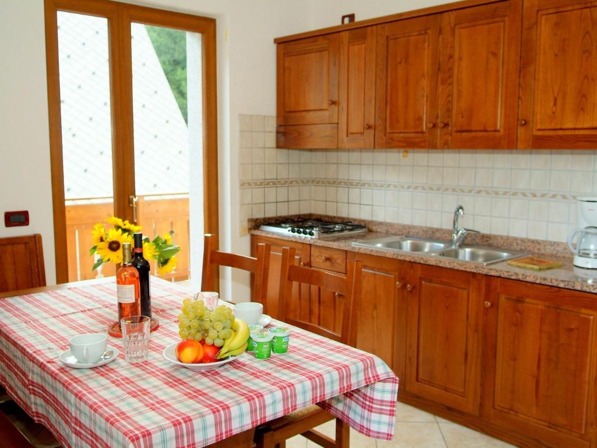 Belvilla By Oyo Villa Etti Bilo - Fronte Lago Молино-ди-Ледро Экстерьер фото